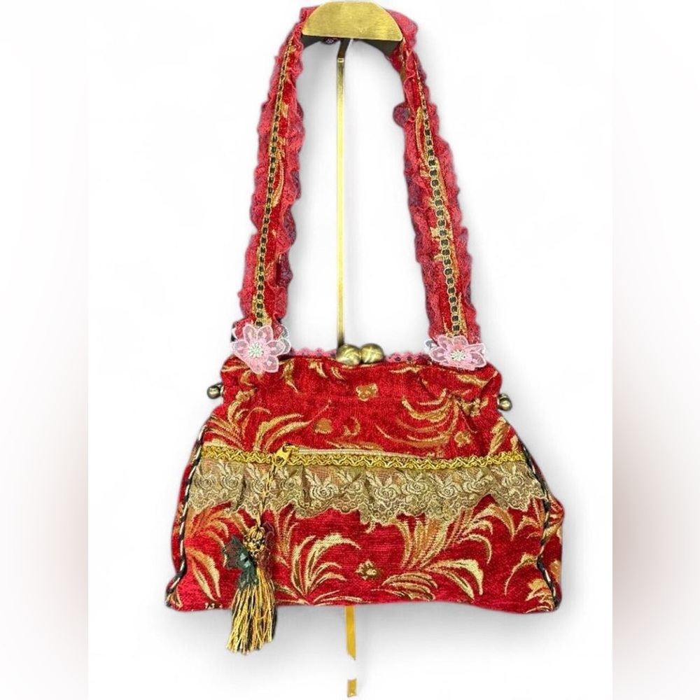 ✨VINTAGE SASSI CINDI COLLECTION VICTORIAN BURGUNDY TAPESTRY KISS LOCK PURSE✨ - Picture 2 of 5
